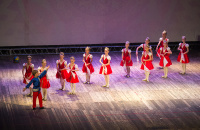 В Гагаринском районе, в Культурно-информационном центре открыли новый творческий сезон и поздравили учителей