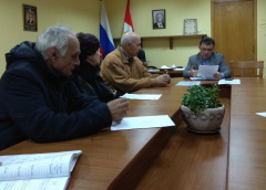 Жители дома №19 на ул. Колобова выразили благодарность Гагаринскому муниципальному округу за содействие в благоустройстве прилегающей территории