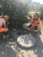 В Гагаринском районе проводятся работы по прочистке ливневой канализации