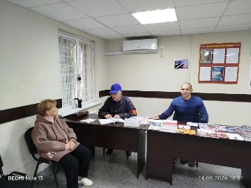 52f91bdf-c41b-49be-bcc1-c2bb5fa90256.jpg