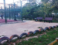 Во дворе дома №18 на ул. Юмашева установлены новые элементы благоустройства