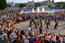 «Царская уха», грандиозный концерт и красочный салют: как севастопольцы День рыбака отметили