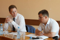 Губернатор Севастополя Дмитрий Овсянников встретился с активом Гагаринского района 