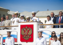 Алексей Ярусов принял участие в выпускном параде Черноморского высшего военно-морского училища имени Павла Степановича Нахимова